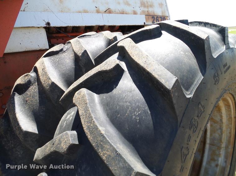 image for item DL9054 1975 Case 2670 4WD tractor