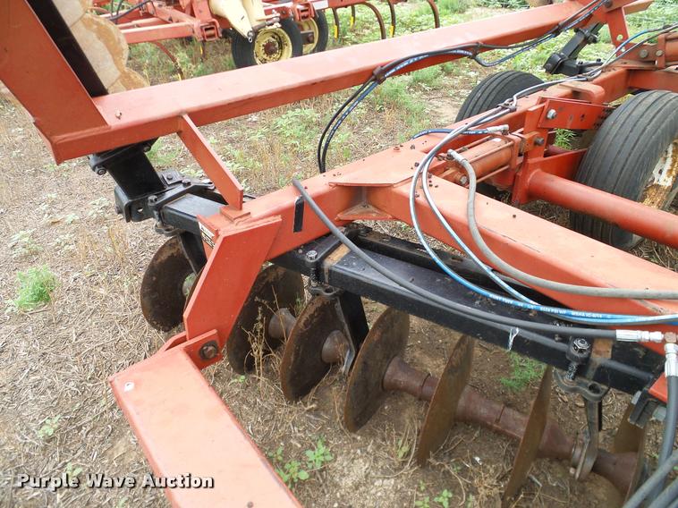 Case IH 496 tandem disk in Channing, TX | Item DL9070 sold | Purple Wave