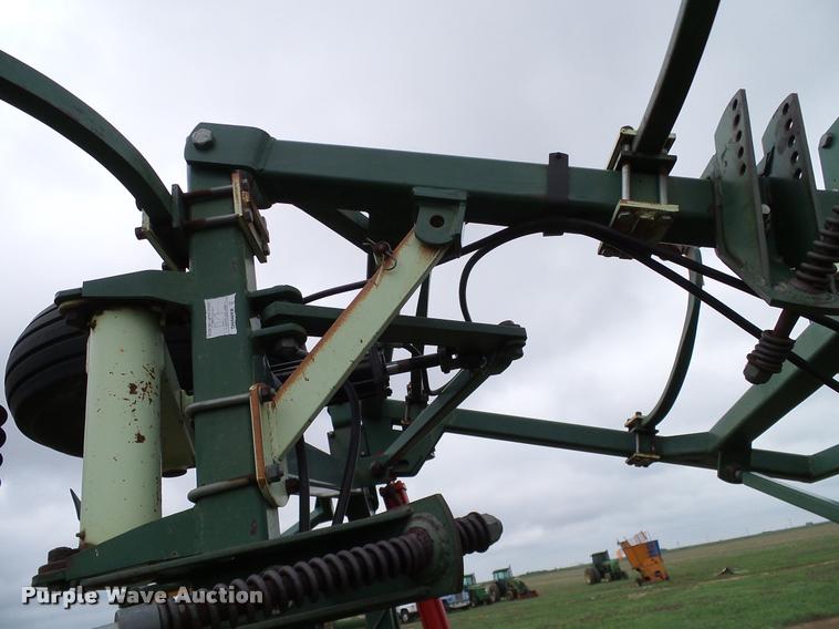 image for item DL9071 QuinStar Fallow Master II sweep plow