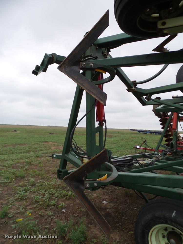 image for item DL9071 QuinStar Fallow Master II sweep plow