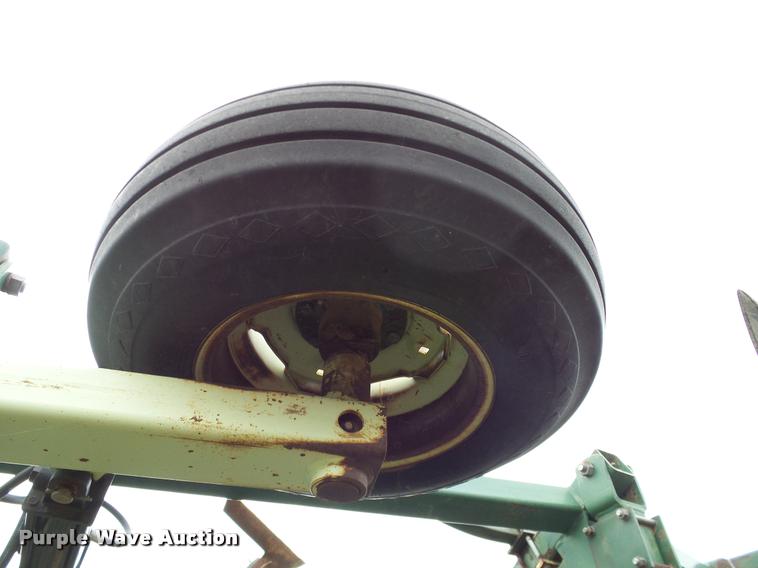 image for item DL9071 QuinStar Fallow Master II sweep plow