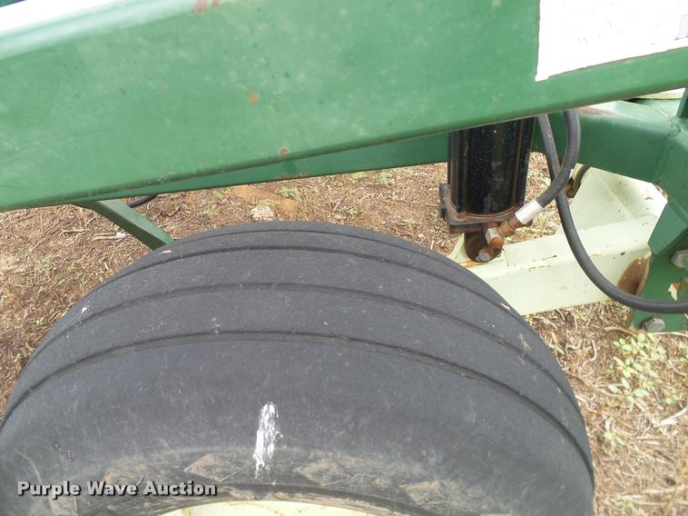 image for item DL9071 QuinStar Fallow Master II sweep plow