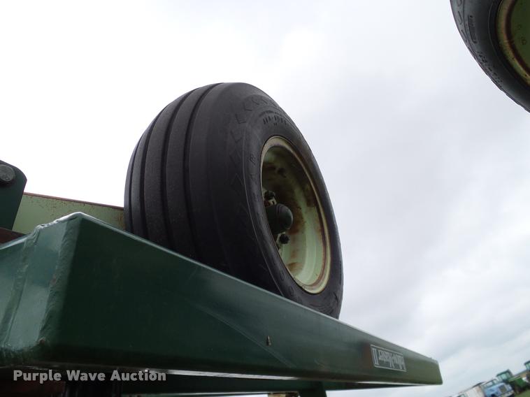 image for item DL9071 QuinStar Fallow Master II sweep plow