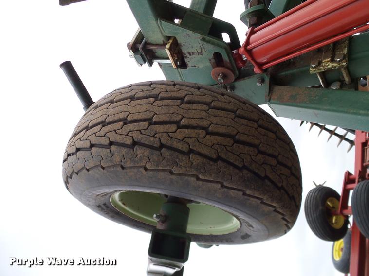 image for item DL9071 QuinStar Fallow Master II sweep plow