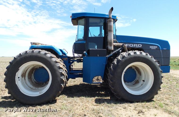 image for item DL9076 1995 Ford 9680 4WD tractor