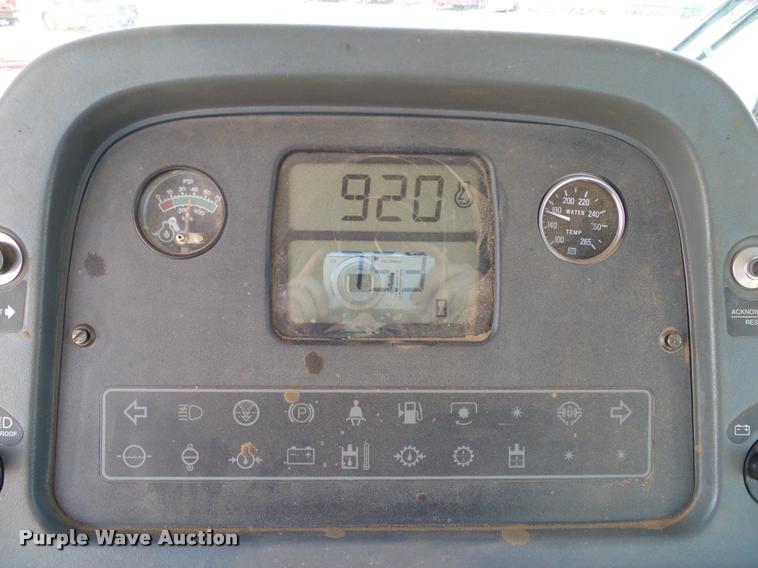 image for item DL9076 1995 Ford 9680 4WD tractor