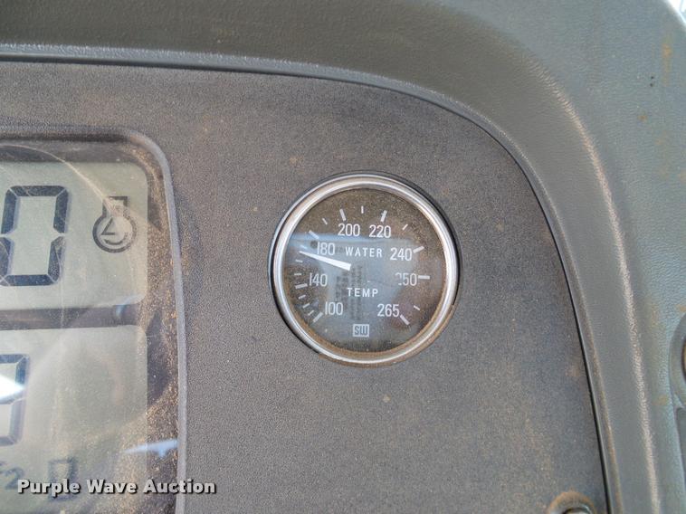 image for item DL9076 1995 Ford 9680 4WD tractor