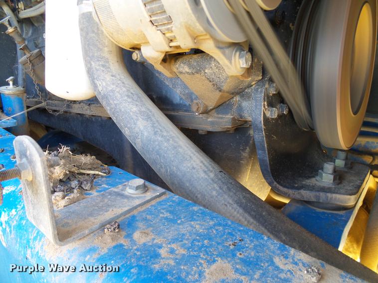 image for item DL9076 1995 Ford 9680 4WD tractor