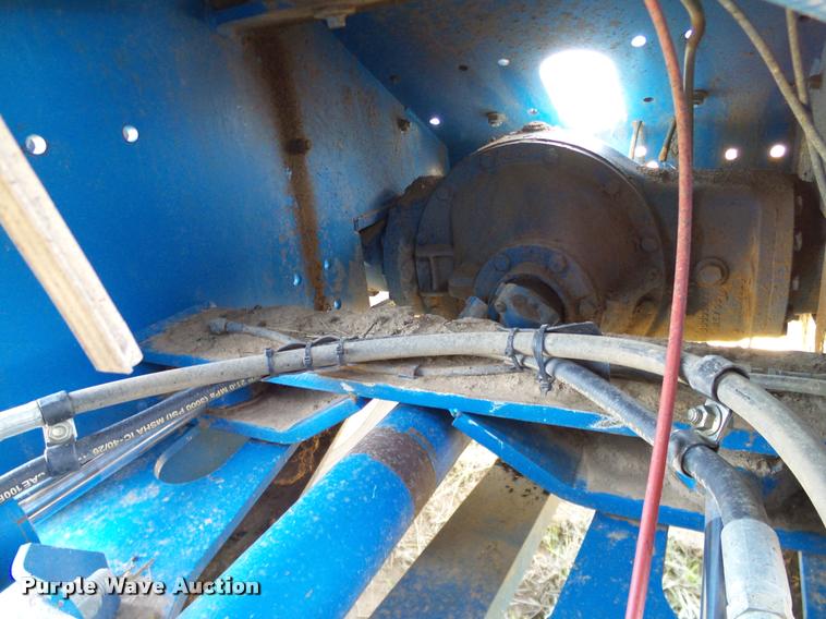 image for item DL9076 1995 Ford 9680 4WD tractor