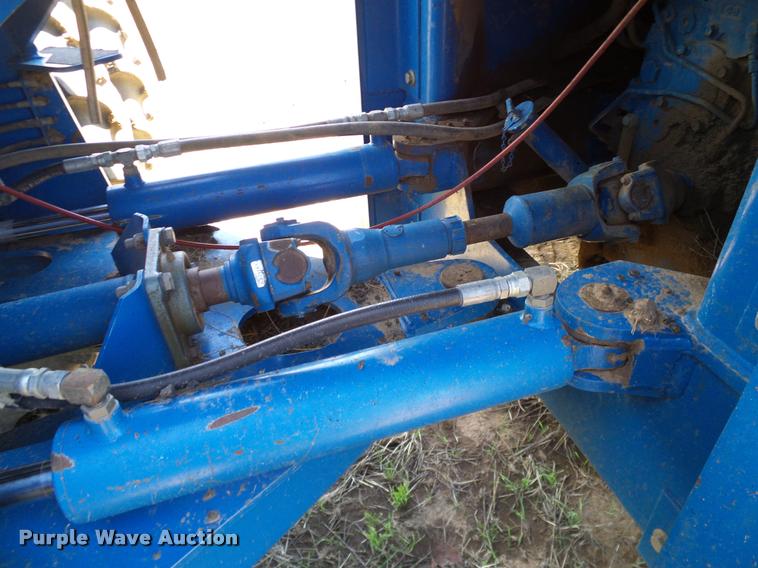 image for item DL9076 1995 Ford 9680 4WD tractor