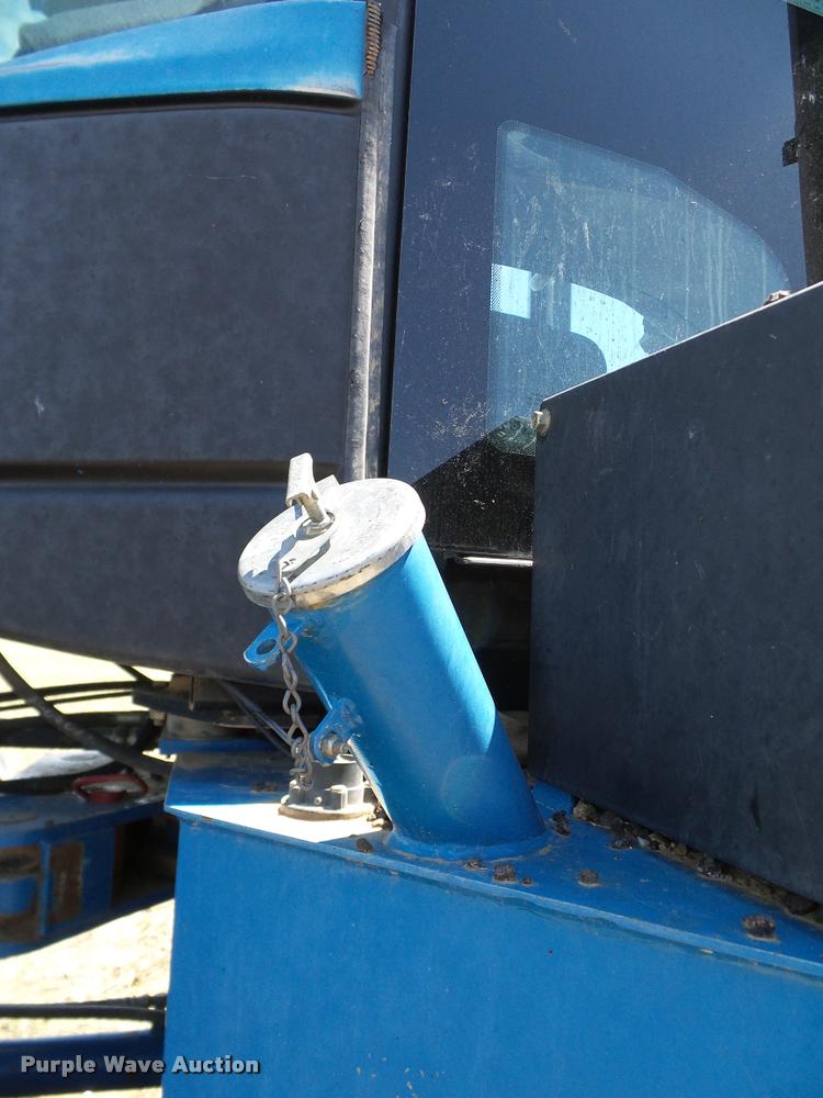 image for item DL9076 1995 Ford 9680 4WD tractor