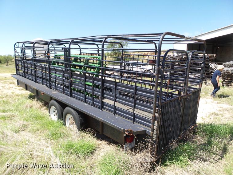 image for item DL9121 1988 Gooseneck livestock trailer