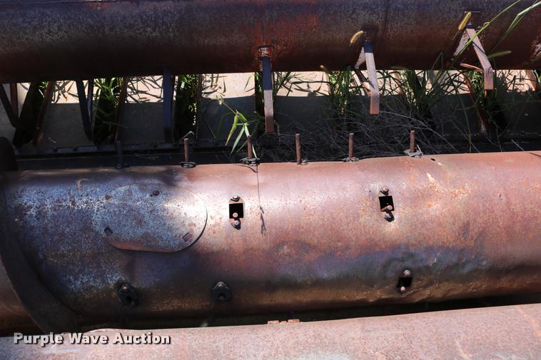 image for item DM9288 Allis Chalmers sunflower head