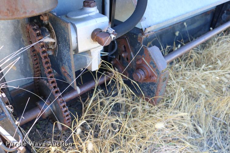 image for item DM9288 Allis Chalmers sunflower head