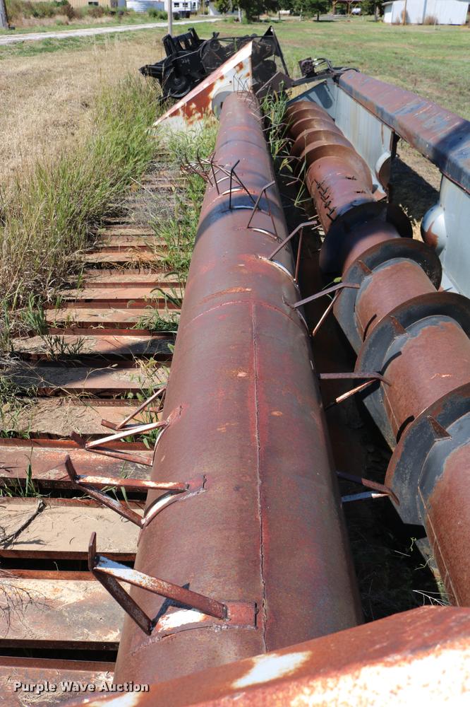 image for item DM9288 Allis Chalmers sunflower head