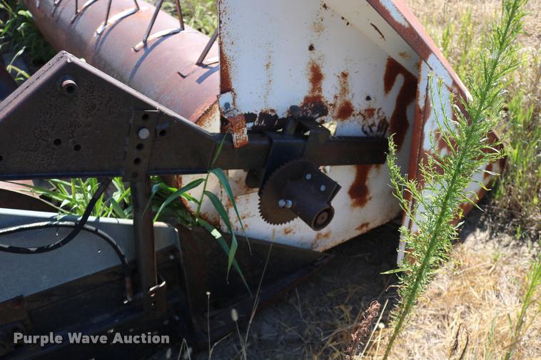 image for item DM9288 Allis Chalmers sunflower head