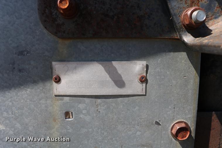 image for item DM9288 Allis Chalmers sunflower head