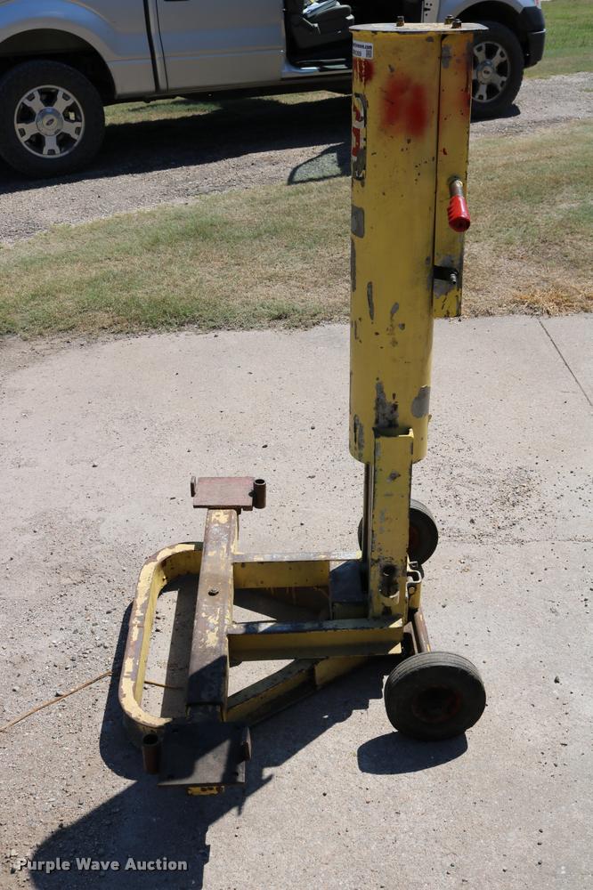 image for item DM9289 Pneumatic jack