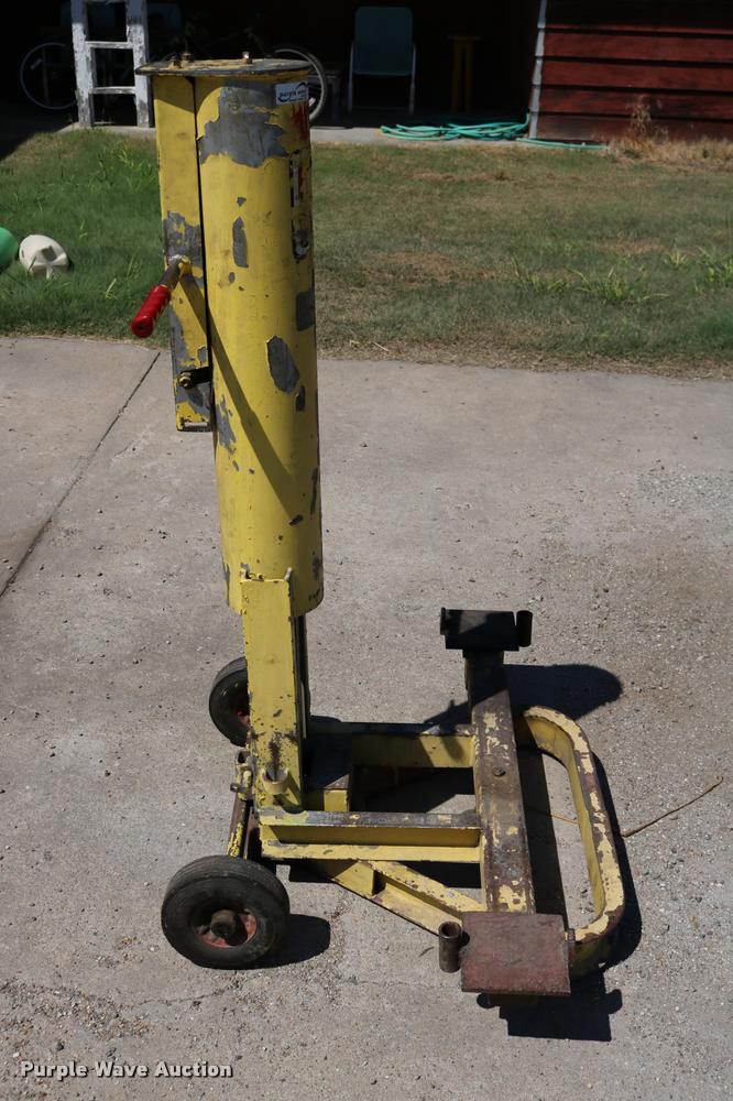 image for item DM9289 Pneumatic jack