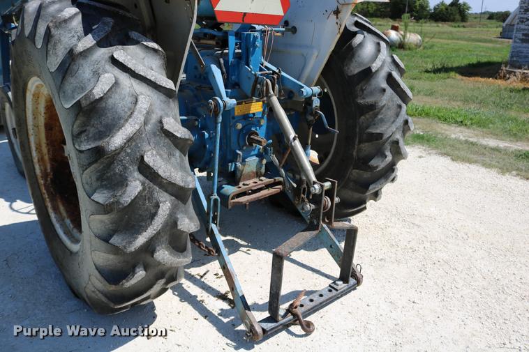 image for item DM9290 Ford AP3136 tractor