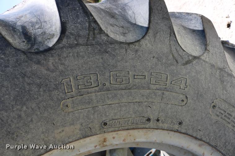 image for item DM9290 Ford AP3136 tractor