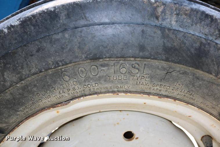 image for item DM9290 Ford AP3136 tractor