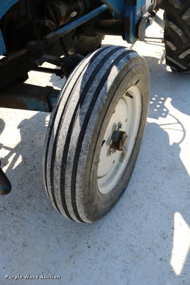 image for item DM9290 Ford AP3136 tractor