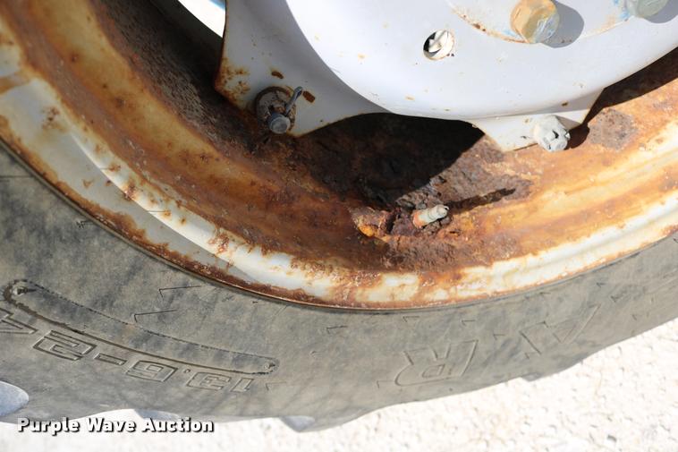 image for item DM9290 Ford AP3136 tractor