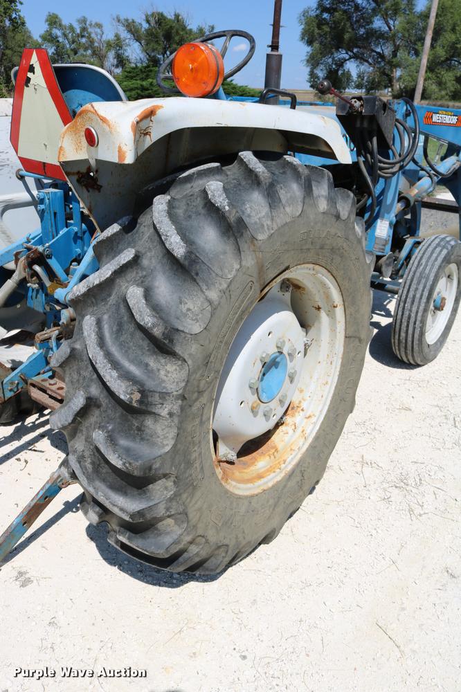 image for item DM9290 Ford AP3136 tractor