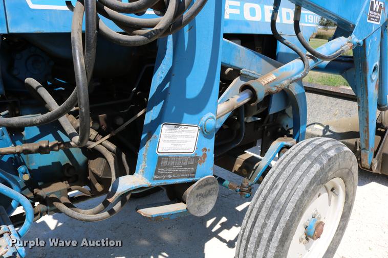 image for item DM9290 Ford AP3136 tractor