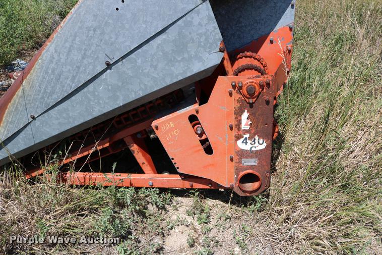 image for item DM9292 Allis Chalmers corn head