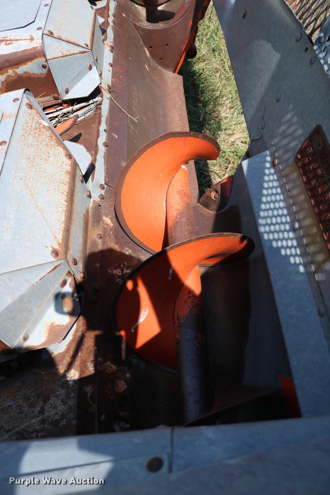 image for item DM9292 Allis Chalmers corn head