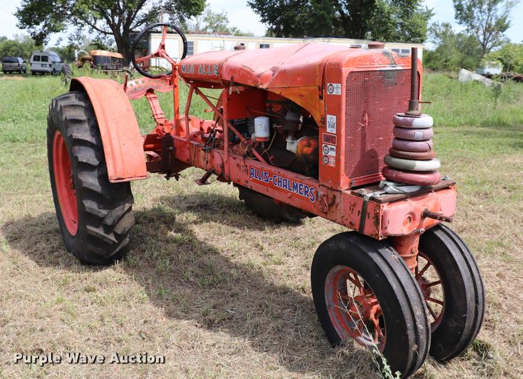image for item DQ9407 Allis Chalmers WC tractor