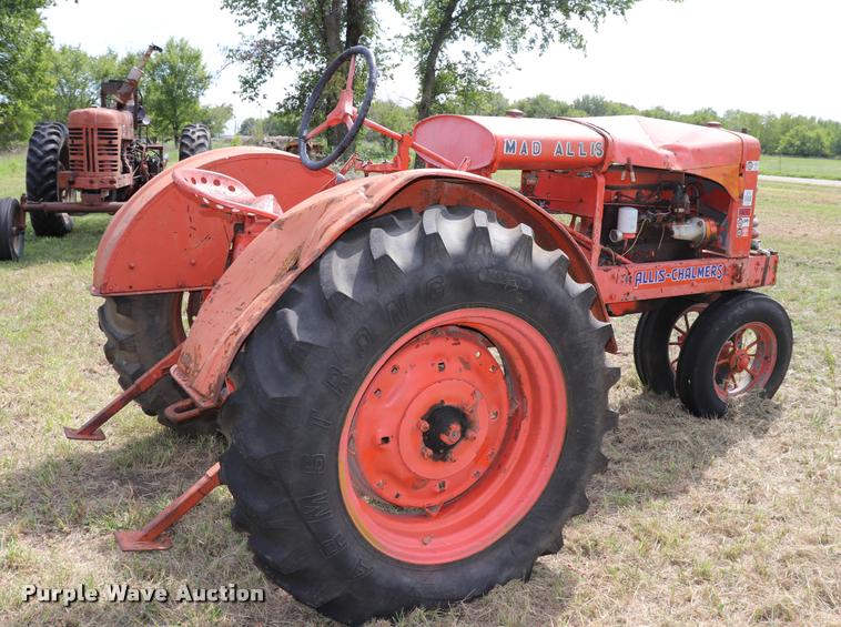 image for item DQ9407 Allis Chalmers WC tractor