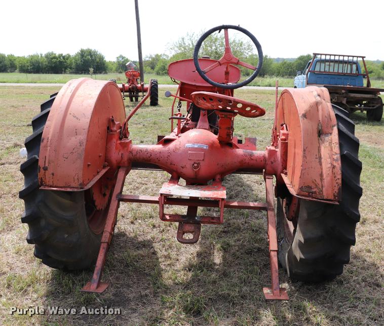image for item DQ9407 Allis Chalmers WC tractor