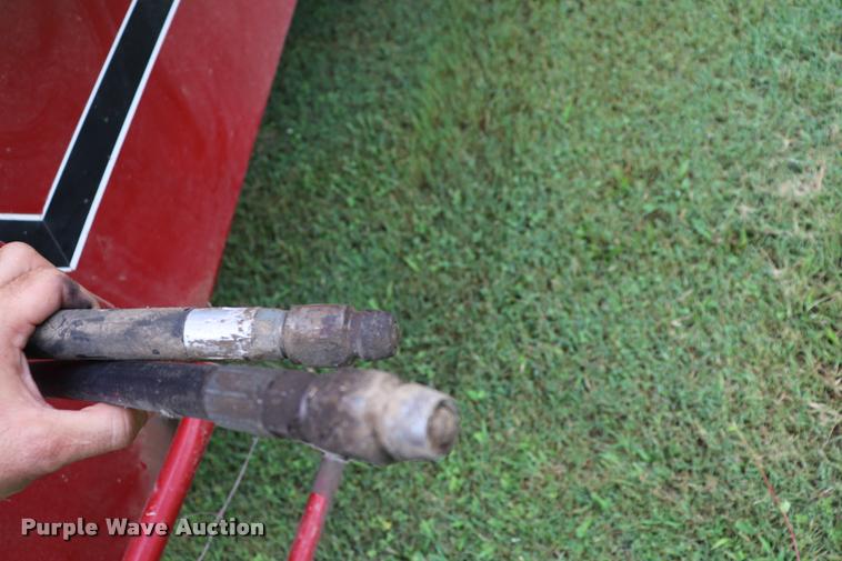 image for item DQ9430 Farm Hand 880 tub grinder