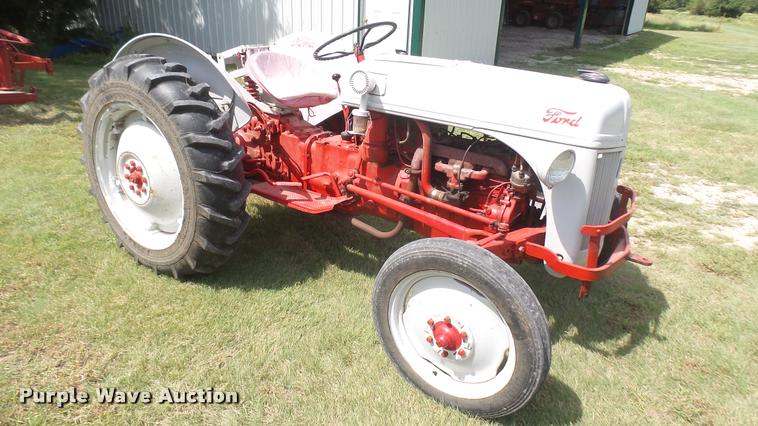 image for item DR9263 Ford 8N tractor