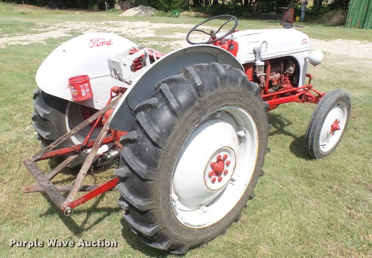image for item DR9263 Ford 8N tractor