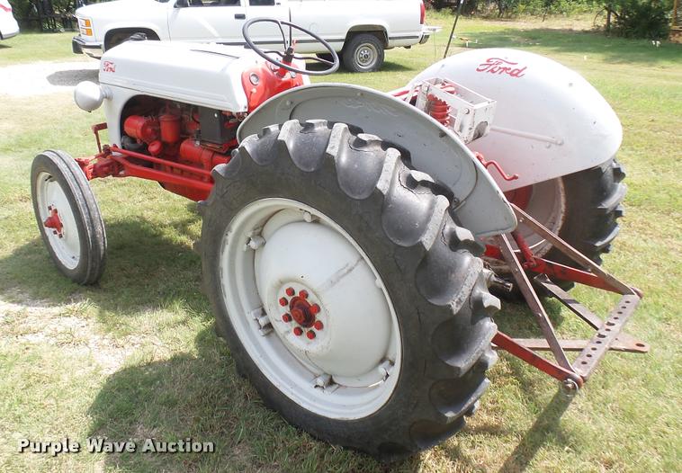 image for item DR9263 Ford 8N tractor