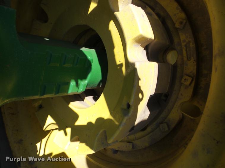 image for item K6405 1989 John Deere 4955 tractor