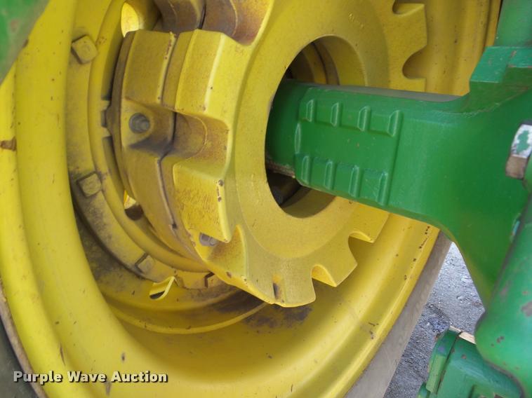 image for item K6405 1989 John Deere 4955 tractor