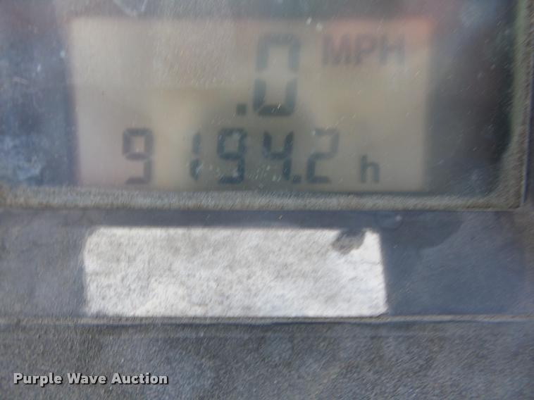 image for item K6405 1989 John Deere 4955 tractor