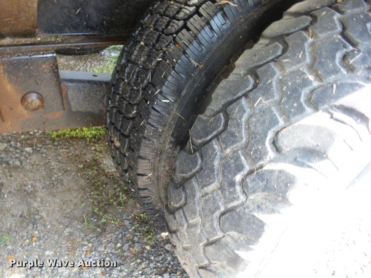 image for item K6413 2004 Pro Trak seed tender trailer