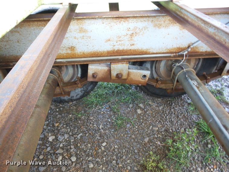 image for item K6413 2004 Pro Trak seed tender trailer