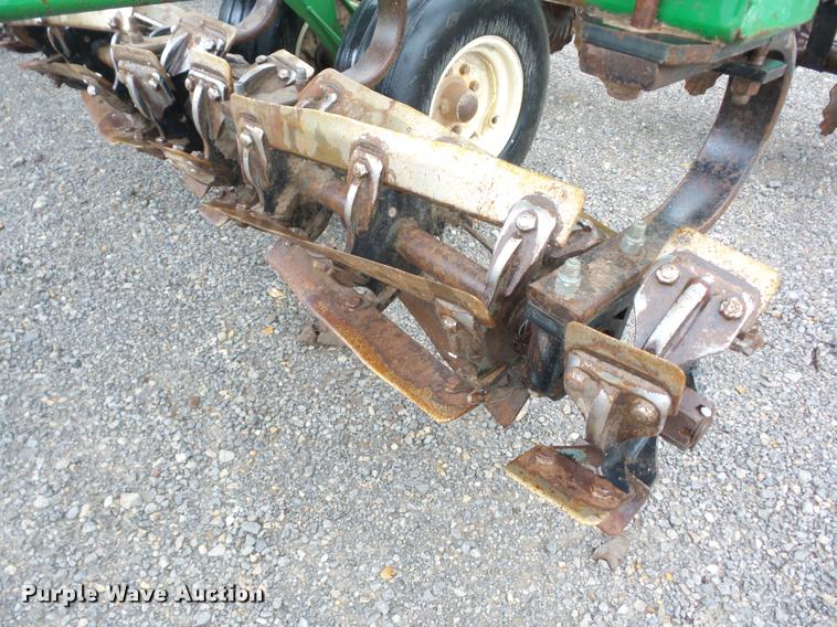 image for item K6414 2009 Great Plains 4000 Turbo Chopper vertical tillage