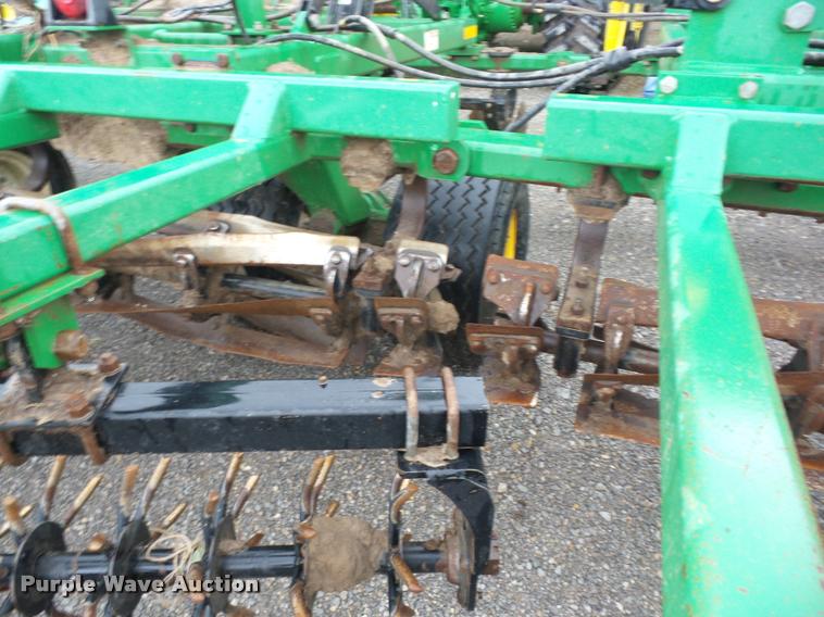 image for item K6414 2009 Great Plains 4000 Turbo Chopper vertical tillage