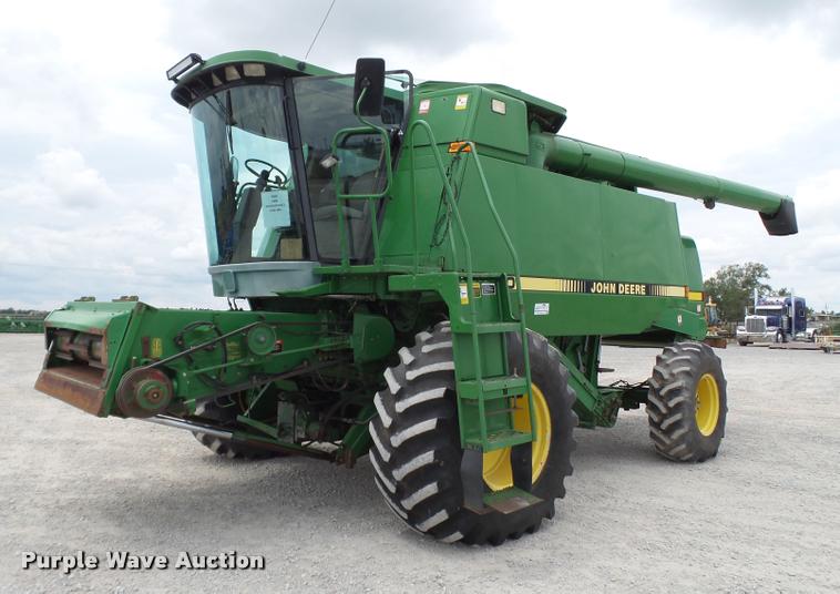 image for item L1509 1990 John Deere 9600 combine
