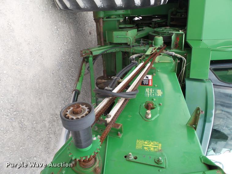 image for item L1509 1990 John Deere 9600 combine