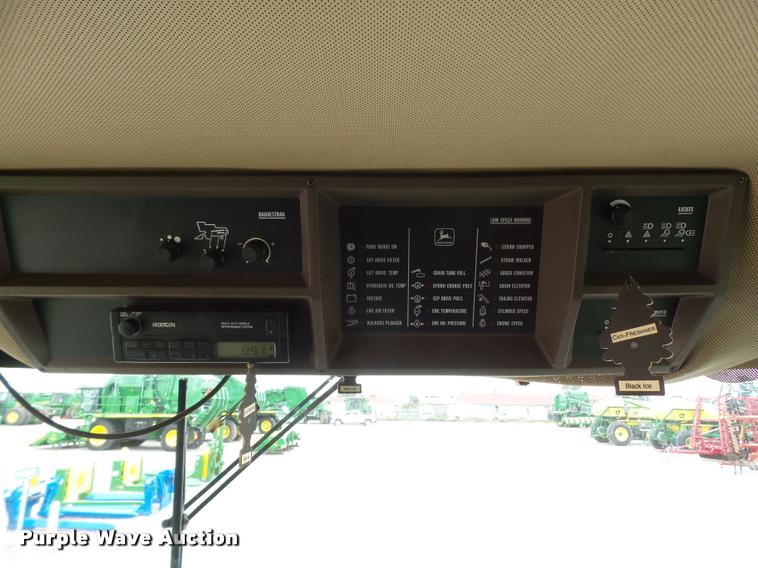 image for item L1509 1990 John Deere 9600 combine