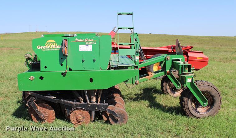 image for item L1957 Great Plains 3P806NT-1375 no-till grain drill
